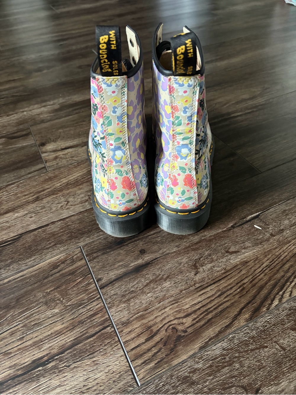 Floral Mash Up 1460 Dr. Martens Boots - Parchment Beige - Picture 3 of 6